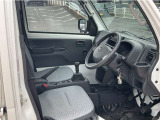 内装ルームクリーニング済みです。納車時には再度をしっかりクリーニングしてのご納車になります♪