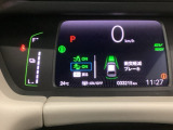 ホンダが推し進める総合先進安全装備のセンシング搭載! 衝突や斜線はみだしなどの危険が予測される時、センサーが警告。ヒューマンエラーを高度先進技術が補完してくれます。