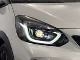 LEDヘッドライトで夜道も安心!