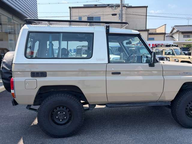 トヨタ ランドクルーザー70 4.2 LX FRPトップ ディーゼル 4WD の中古車