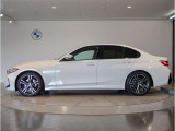☆BMWは自動車メーカーとしてのアイデンティティ&hellip;BMWらしさを守るため頑なに前後重量配分50:50にこだわり続けています☆