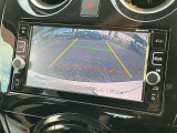 駐車時に便利なバックモニター付きです。これで馴れない場所での駐車も安心ですね。