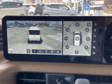アラウンドビューモニターです☆車の前後左右にカメラがついており駐車時には上から車を見たような画面が見れますので、4方向の状況を確認することができる便利な機能です☆