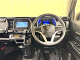 運転しやすいインパネ周りです。見やすいレイアウトで快適なドライブをサポートします☆☆