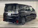 弊社では、全車『修復歴なし』のお車のみ取り扱っております。専任バイヤーによる厳選した仕入れの後、入庫後の車両チェックを行い、ネクステージが認定した高品質な中古車をご提供しております。