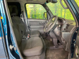 運転席シート廻りは使用感も少なく、良好な状態となっています。丁寧に使われていたことがよくわかりますね。