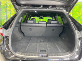 後席を格納すると、これだけの広さが!シーンに合わせたシートアレンジで、大きな荷物も積むことが出来ます♪