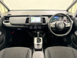 いつでも気持ちよく運転できて、使い勝手のいい収納や体をケアするシート、細部にまでこだわったインテリア♪