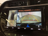 バックカメラが付いているので後方確認が非常にしやすいです。今や運転初心者も熟練者も必須装備!ついていて損はないですね♪
