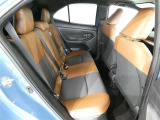 ゆとりある広々とした車内空間は、ドライブを始め買い物やレジャーなど、幅広く活躍します。一人でもみんなとでもお出かけを楽しみましょう!