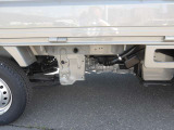 未使用車なので下廻りもキレイです