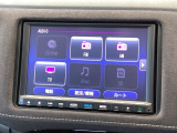 ナビ機能だけでなく、フルセグ、Bluetooth、DVDとCD再生などのオーディオ機能がついています!