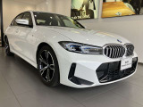 【BMWの伝統-2】時代を超える美しさ。磨き抜かれたエアロダイナミクスが瞳を奪う。一目で伝わるスポーティーなプロポーションは、BMWの走行性能を生み出すのに欠かせない要因の一つです。