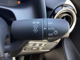 オートライトシステム 車外の明るさを感知し、自動でヘッドライトのON,OFFをコントロールします