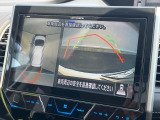 【アラウンドビューモニター】専用のカメラにより、上から見下ろしたような視点で360度クルマの周囲を確認することができます☆死角部分も確認しやすく、狭い場所での切り返しや駐車もスムーズに行えます。