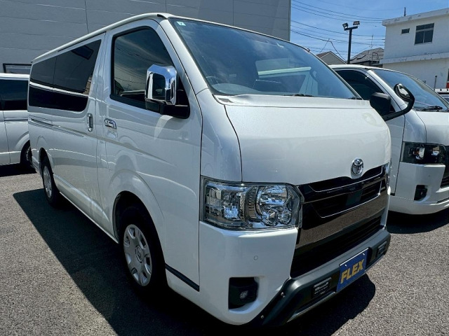 トヨタ ハイエースバン 