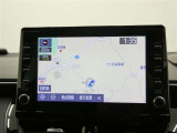 ディスプレイオーディオ搭載 ナビとしての機能はもちろん、お手持ちのスマホと連携しスマホ内の音楽を聴いたり、メッセージの受信等色々な事が出来ます
