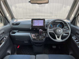 広々とした視界を体感できます。運転が楽しくなりますね。