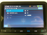【オーディオ】AM、FM、CD、DVD、SD、USB、HDMI、Bluetooth 、フルセグテレビ などが使用できます!