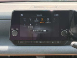 AppleCarPlay/AndroidAuto iPhoneをナビ画面で直接操作。音楽を聴く目的地までのルートを調べる電話をかけるメッセージの送受信を行えます。