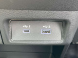 <USB電源ソケット タイプA1個/USB電源ソケット タイプC1個>