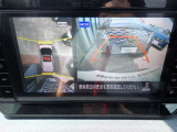 まるでお車を真上から見下ろしたかのような映像をナビに映し出してくれますので狭い駐車場でも周囲を確認する事が出来ますので非常に安心です♪