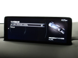 ハンドル操作をアシストすることにより車線からの逸脱回避を支援します。