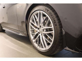 お気軽にお問い合わせください。Tel:075-325-0440 Mobile:070-2313-8676  中古車担当:時女まで