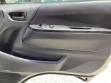 当店の車はルームクリーニング施工済み!納車前には手がけWAX、室内仕上げ清掃で納車をおこなっております!