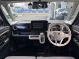 全国登録納車可能です。提携陸送会社による配送も可能ですので、是非お問い合わせお待ちしております。