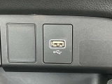接続可能なUSB端子付き!
