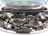 見えないところまで徹底洗浄!中古車をキレイで気持ちよくお乗りいただけるよう、内外装ともにしっかり「まるごとクリーニング」♪エンジンルームも施工済!