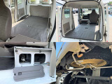 助手席を90度前方に倒せば長物の積載も可能です。 車載工具・スペアタイヤ揃ってます。