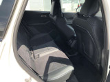 正規ディーラーのBMW専門メカニックが360&deg;納車前点検を徹底的にチェックいたします。点検整備料は車両価格に含まれ、法令12カ月点検が必要な場合も車両価格に含まれます。