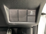 横滑り防止装置がついています。いざという時に安心ですね。