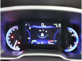スタイリッシュなブラック系を基調とした内装色。