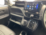 【 オートエアコン 】車内温度を感知して自動で温度調整をしてくれるのでいつでも快適な車内空間を創り上げます!