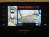 バックモニターが有るので車庫入れもラクラク!