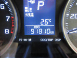 たとえばダイハツのお店にある、たくさんのスマアシ搭載車は、正常に作動する事をしっかり確認します。