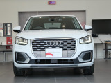 Q2 1.0 TFSI スポーツ 