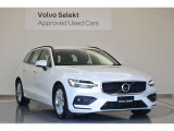 V60は走りのダイナミズムと美しいスタイリング、そして多様性をバランスよく融合させており、乗る人はもちろん見る人も満足させます。