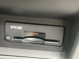 高速道路をスムーズに乗り降りができるETC機能のユニット付き!お引渡し前にセットアップを行いますので、乗り始めてからすぐにお使い頂けます。