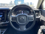 V60 B4 モメンタム 本革シート 修復歴無し