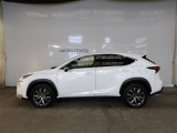 NX 200t Fスポーツ 
