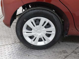 165/65R14サイズのタイヤになります。
