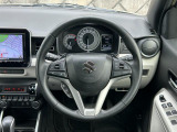 展示場では実際に見て、触ってお車をお選びいただけます!知識の豊富な営業スタッフが様々なカーライフをご提案いたします!