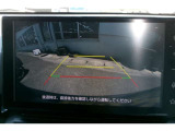 バックガイドモニターで、後方を確認しながら安心して駐車することができます。運転初心者も熟練者も必須の機能ですよ!