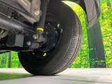 お車を安心してお乗りいただく為には、足回りの定期点検が欠かせません。サービスサポート(有償保証)では無料点検もご提供しており、安心のカーライフをお過ごしいただけるサポート体制が整っています。
