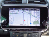 日産純正ナビゲーションシステムが付いてます。