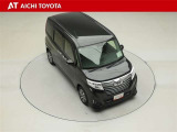 両側パワースライドドア付きだから、狭い駐車スペースなどでの乗り降りラクラク♪小さなお子さまのいるご家庭には嬉しい装備です。